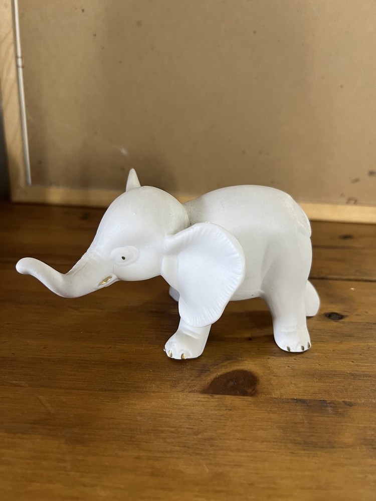 Porcelain Elephant Figurine Made in Taiwan White With Gold Trim Trunk Up Vintage