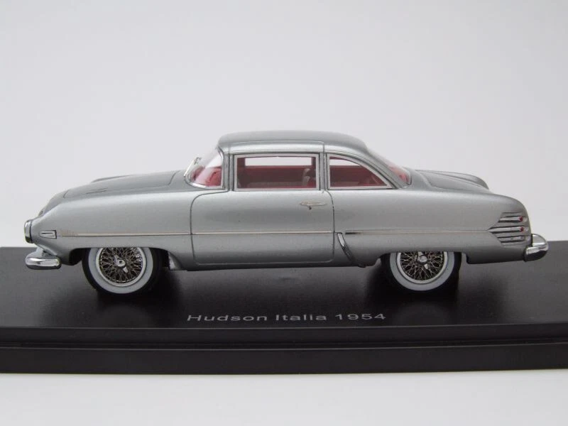 Hudson Italia 1954 Argento Neo 45860 1:43 Resina - Immagine 2 di 4