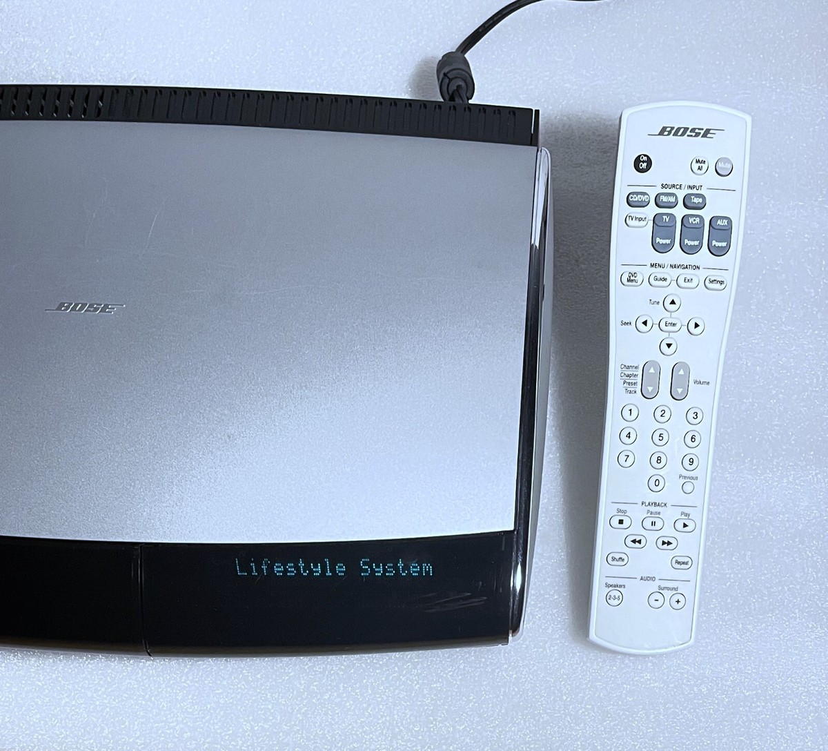 Bose AV28 Lifestyle 28 Media Center CD DVD Player + REMOTE