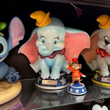 Disney Special Edition Dumbo and Timothy Set of 2 Master Craft Table Top Statues