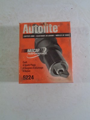 Autolite Spark Plugs 5224 NEW NOS Set of 4 Unused Copper Core Box Is Rough