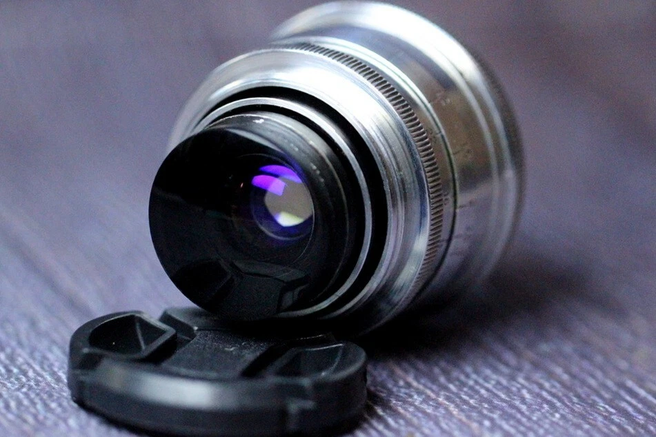 Jupiter-12 35mm f/2.8 M39 Wide Angle Lens – Soviet LTM Rangefinder – Biogon Copy - Image 4 of 4