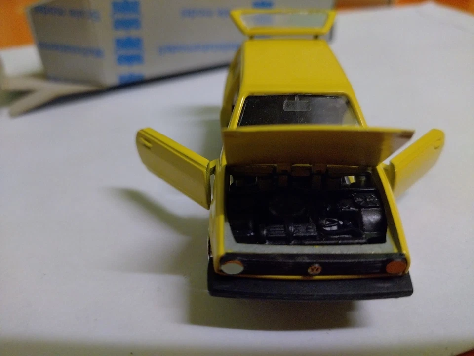 Conrad 1/43 Réf. 1014 - VW Polo C Bon État avec sa boîte - Photo 3/4