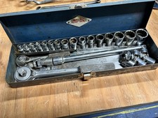 24 pc S-K 1/4”, 3/8” Drive SAE Socket and 2Ratchets Set Vintage, Made in USA