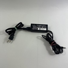 DELL LA65NS2-01 19.5V 3.34A 65W Genuine Original AC Power Adapter Charger