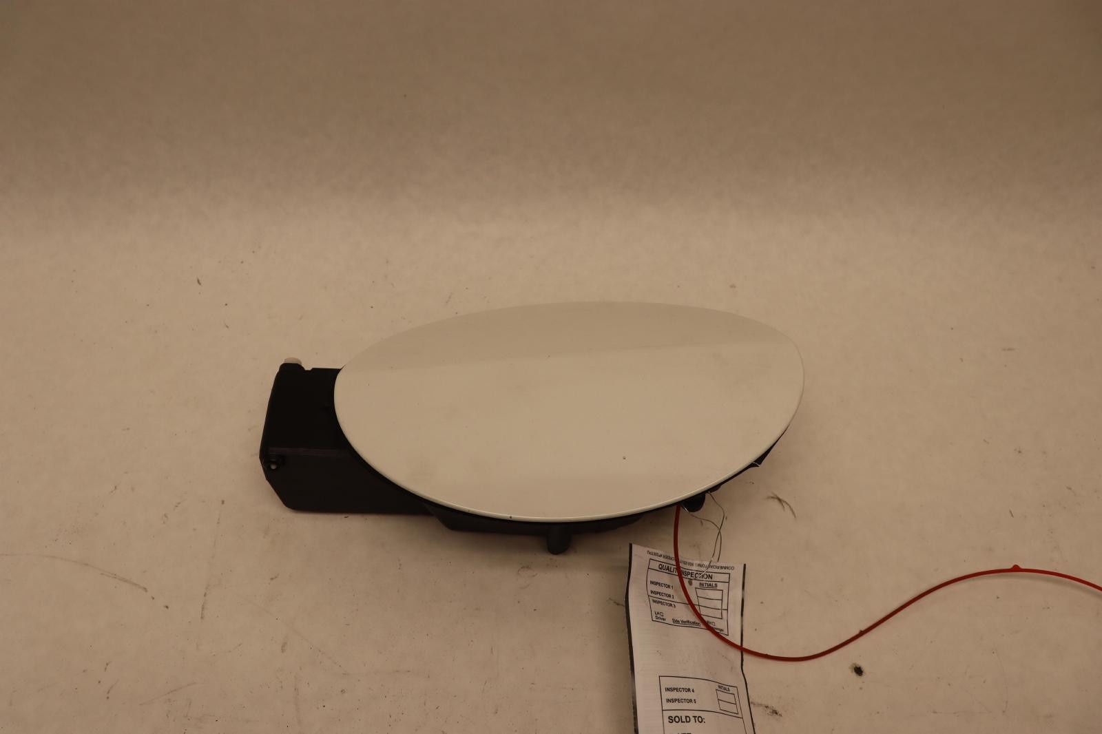 2014-2020 MASERATI QUATTROPORTE FUEL TANK FILLER DOOR LID W/ POCKET OEM
