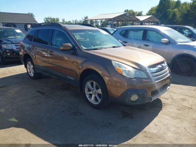 (LOCAL PICKUP ONLY) Hood Fits 10-14 LEGACY 3060300 - Image 2 of 4