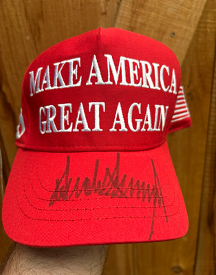 Donald Trump 2020 Make America Great Again Signed Hat Made in USA Green Brim