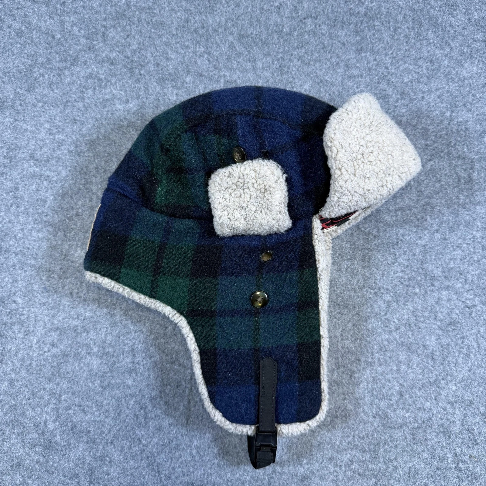 Mad Bomber Hat Trapper Fitted Mens Large Blue Plaid Sherpa Ear Flap Winter
Opens in a new window or