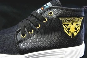 KONAMI GRADIUS Arcade NES Famicom 30th Anniversary Commemorative Sneakers Size S