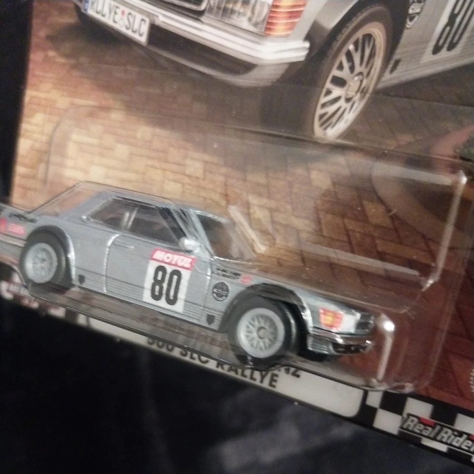 Mercedes-Benz 500 SLC Rallye Hot Wheels Premium Boulevard '80 Foto 3 de 4