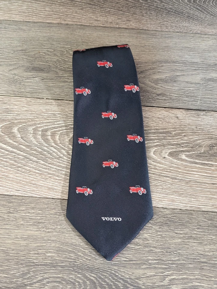 Corbata vintage para concesionario Volvo Cars Foto 3 de 4