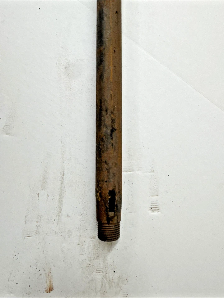 For 1936 Plymouth Sedan Steering Gear Worm & Tube NOS 651964 - Image 4 of 4