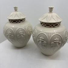 2 Lenox Matelasse Pierced Ginger Jars & Lids Raised Fleur De Lis Design Mint