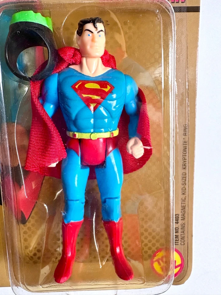 Супермен КРИПТОНИТОВОЕ КОЛЬЦО 1989 Toybiz DC Comics супергерои MOSC винтаж - Изображение 2 из 4
