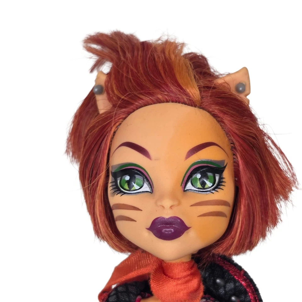 Cartera Mattel Monster High Toralei Doll First 1st Wave G1 2011 Pet Stand Foto 3 de 4