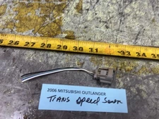 05-06 OUTLANDER FWD Transmission Gray Speed Sensor Wiring Connector