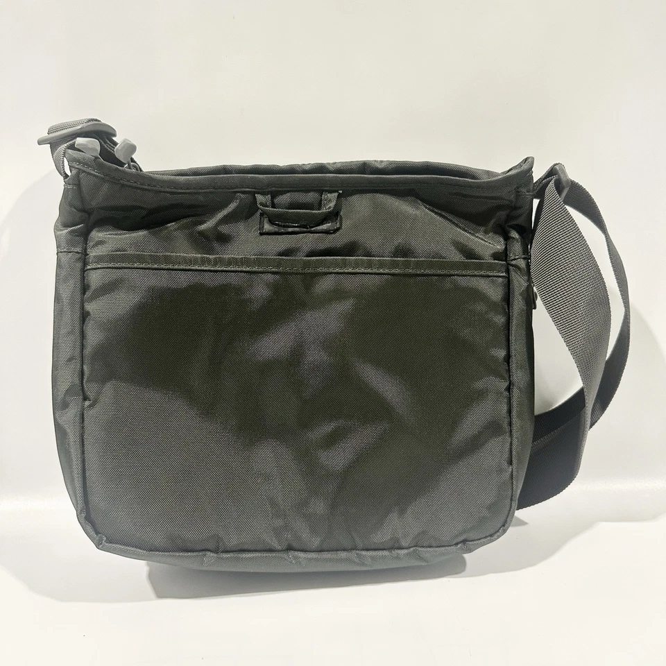 Lowepro Streamline 150 Delgado Extensible Acolchado Acolchado Bolso para Cámara Gris Nuevo Sin Etiquetas Foto 2 de 4