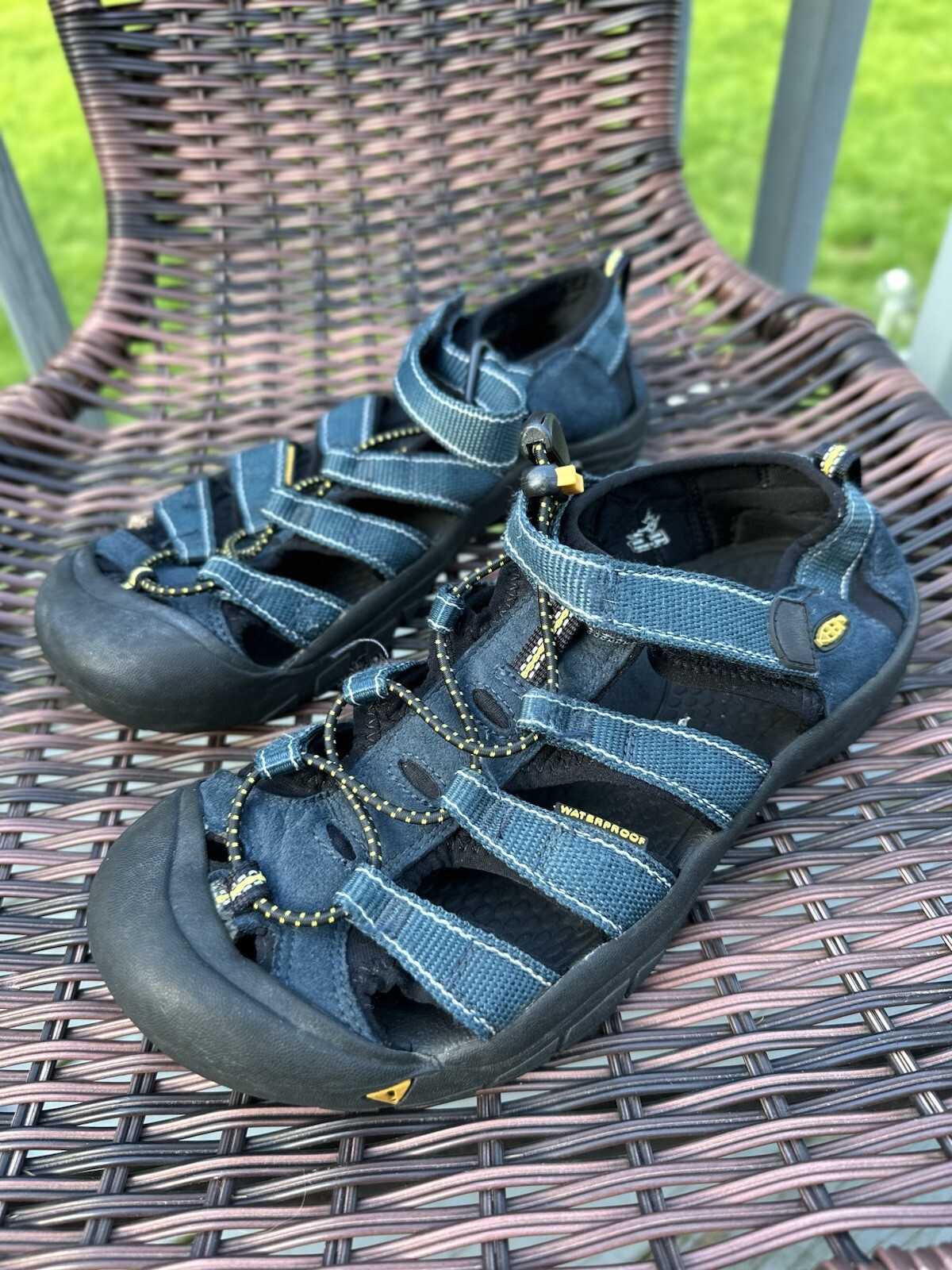 KEEN Sandali sportivi da trail impermeabili da donna taglia 6 colore verde acqua