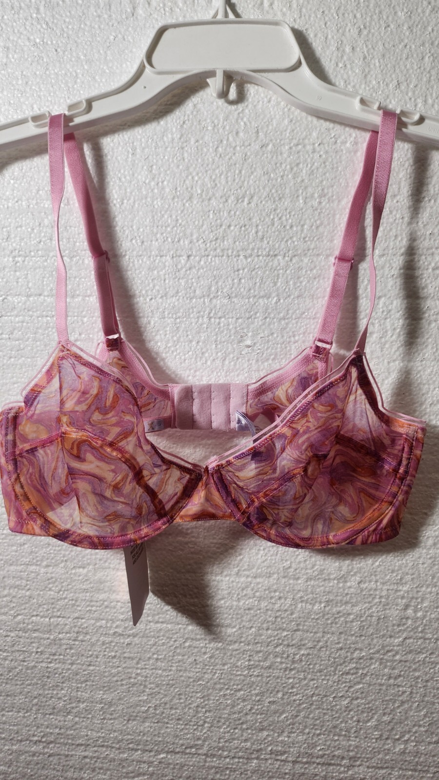 Savage  X Fenty Pink Bra Women's  Size 36C NWT