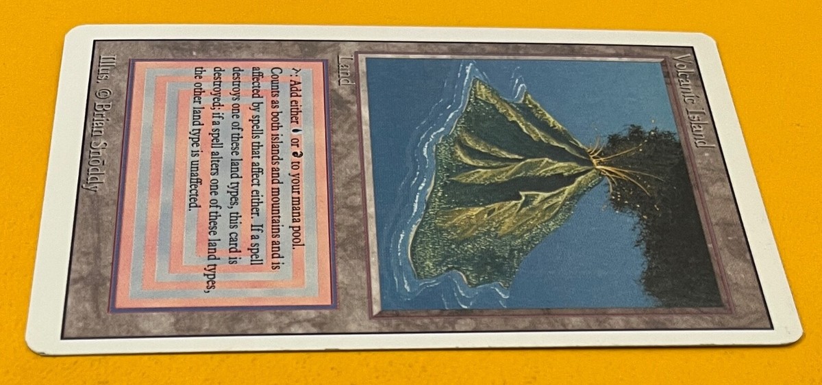 マジック：ザ・ギャザリング - MTG Volcanic  Revised Amazon.com: Magic: the Gathering - Volcanic Island - Revised