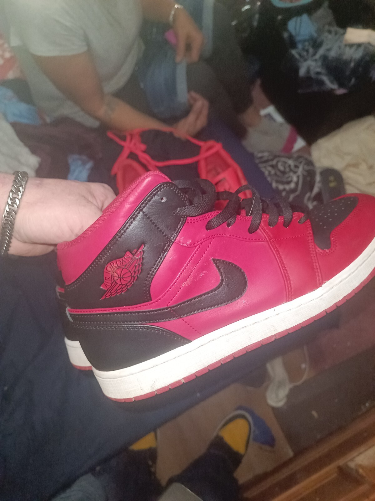 Men's Size 11.5 Nike Jordan 1 Mid Reverse Bred Basketball Shoes eBay