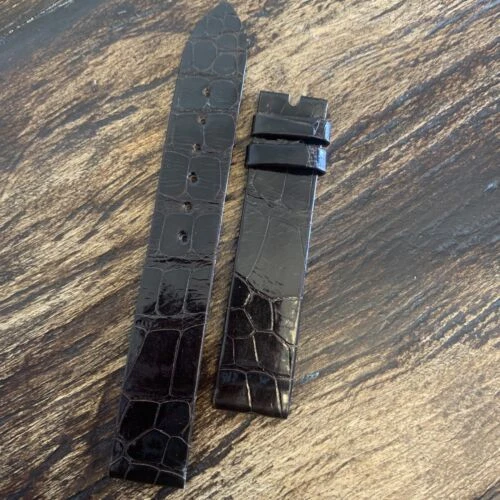 Reloj de pulsera de cuero marrón Corum Bandas