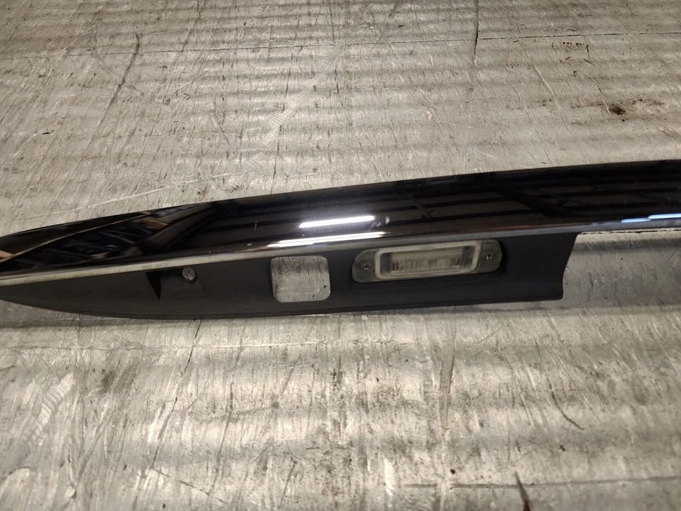 2006 06 2007 07 2008 08 Mercedes R 350 puerta trasera maletero cromo moldura 2517400593 Foto 2 de 4