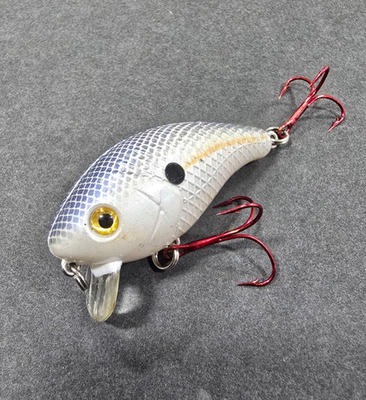 1 minus fishing lure Mann's Baby 1-Minus Tennessee Shad Crystaglow running crankbait built to trigger aggressive strikes in all kinds of water conditions Stretch 1-Minus - Sovereign Superbaits