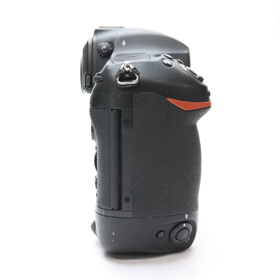 Nikon D5 CF 20.8MP DSLR Camera Body Shutter Count 135892 - Image 4 of 4