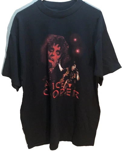 Alice Cooper Nightmare Tour Black Concert Vintage Singl 1990s vintage concert t-shirt, vintage, size XL, single stitch, B+ condition