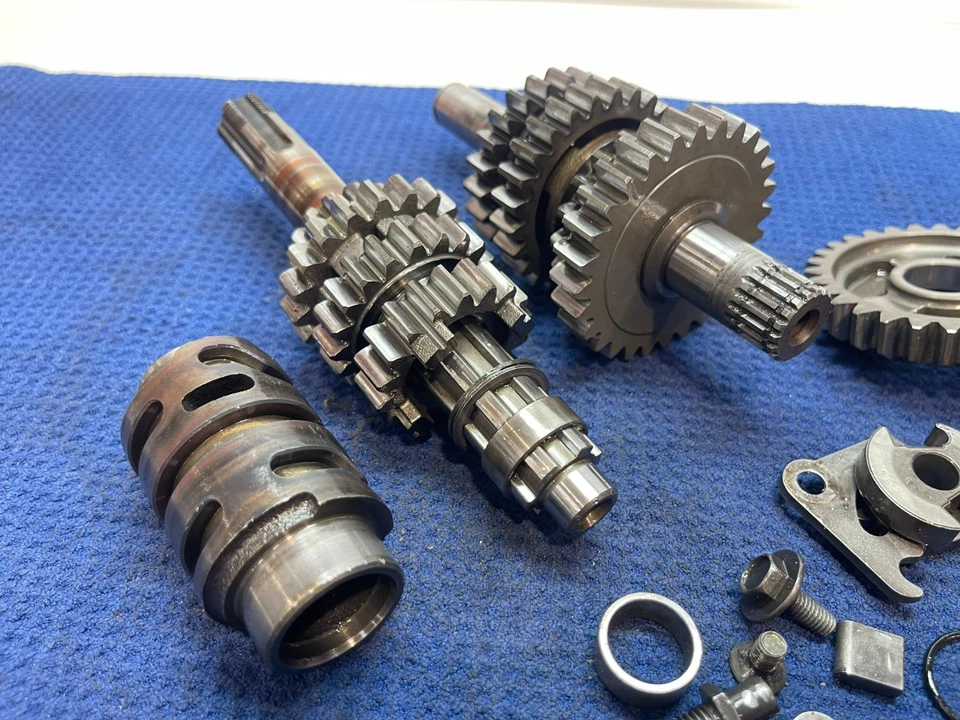 1997 Suzuki RM125 RM 125 Complete Transmission Tranny Gear Fork Set shift OEM - Image 3 of 4