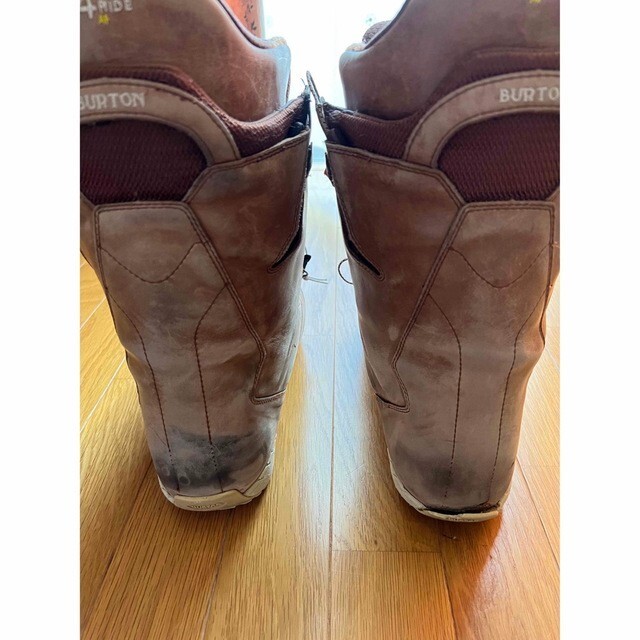 BURTON x RED WING ion leather brown freestyle equivalent to BURTON x RED WING ion leather brown freestyle equivalent to