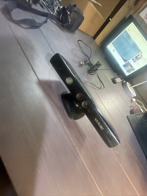 Official Microsoft Xbox 360 Kinect Motion Sensor Bar! ~ Works Great! Fast Ship!