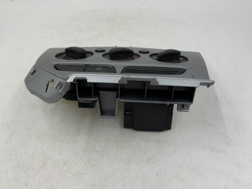 2012 Ford Focus AC Heater Climate Control Unit OEM B02B04044 - Picture 2 of 9