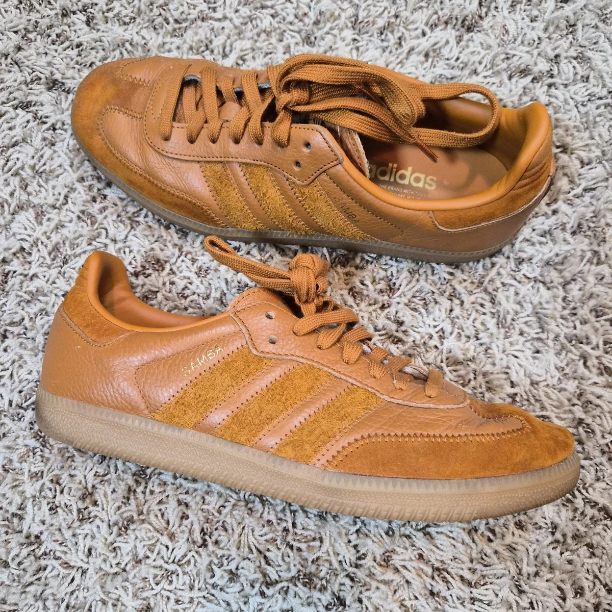 adidas gazelle silver green womens adidas Mens Samba Classic Indoor Soccer Training Shoes – ShopCGX
