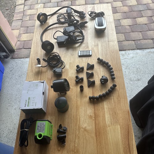 Lot Of Aquarium Pumps, and Other AccessoriesIncluding Loc Line Please See Photos
