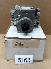 Lochinvar Honeywell VR8303M4863 Natural Gas Valve VAL2412 NOS