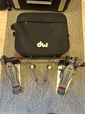 DW 9000 Double Chain Double Bass Drum Pedal w/ Carry Bag & 2 Beaters