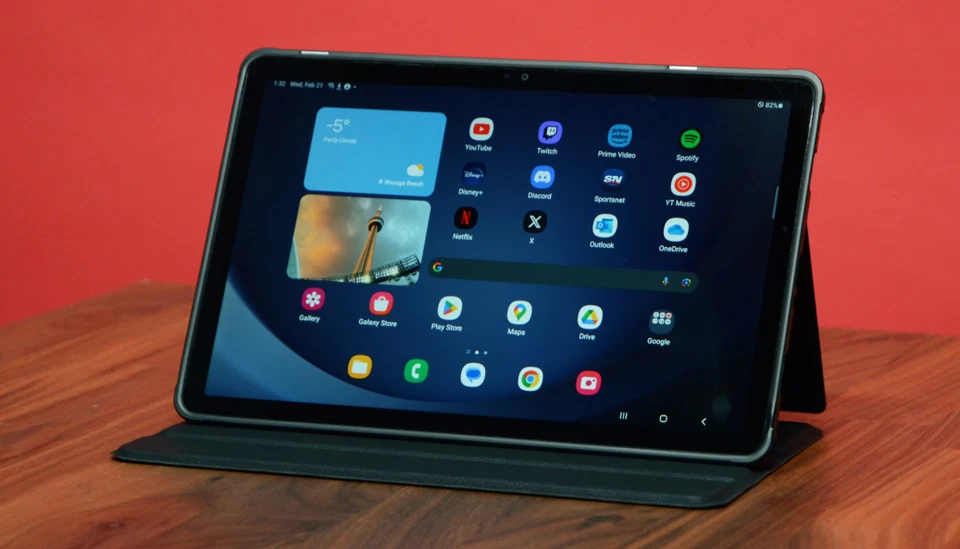 New Samsung Galaxy Tab S10+ / Plus | 5G & Wifi | 512GB | S Pen | Micro SD 512GB - Image 3 of 4