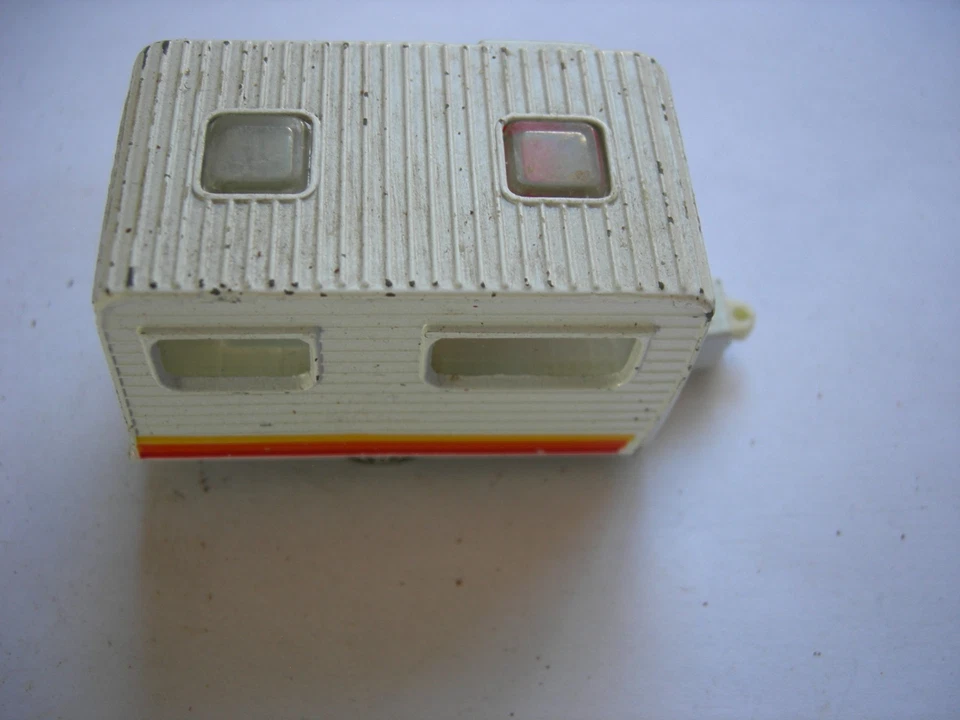 Matchbox 31 Caravan 1977 Superfast Series Lesney Diecast Weiss Orange rot - Bild 2 von 3