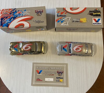 1998 RACING CHAMPIONS 2 CAR  STOCK RODS Gold  Gray MARK MARTIN 1:24 Limited
