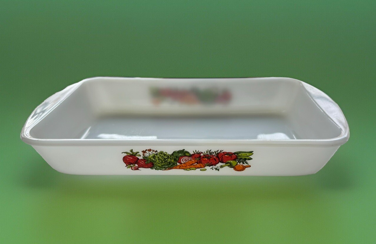 vintage glasbake Rectangular BAKE PAN J-2024 11/2qt Vegetable Harvest Pattern