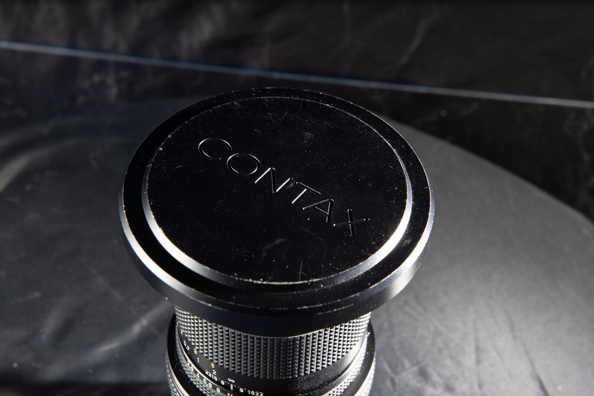Contax Carl Zeiss T PC-Distagon 35mm F/2.8 AEG Shift Lens Contax Carl Zeiss T PC-Distagon 35mm F/2.8 AEG Shift Lens