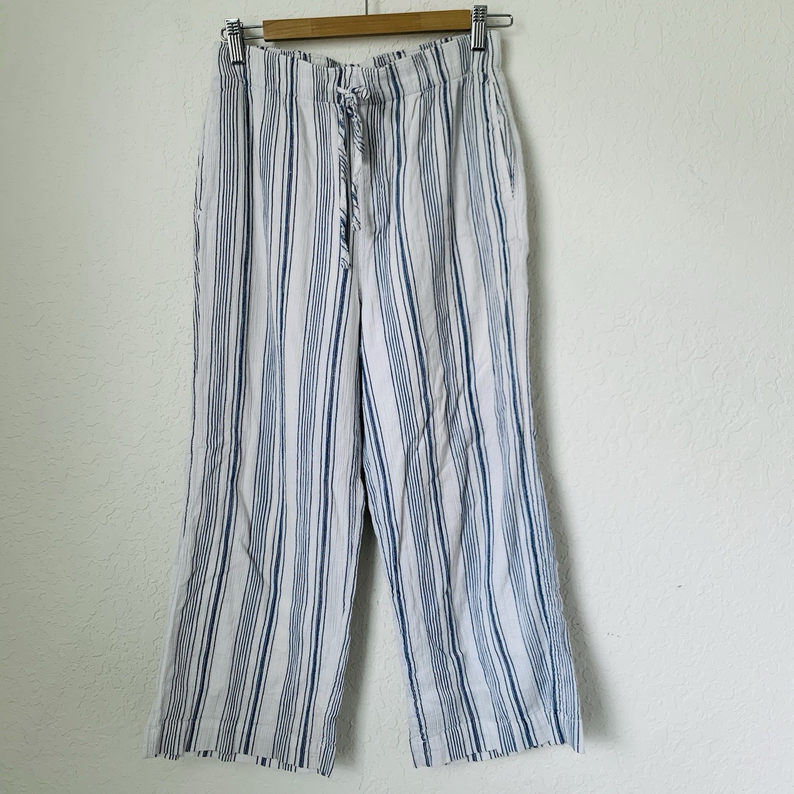Abercrombie Fitch Pants Women S Blue White Stripe Wide Leg Crop Beach Coastal