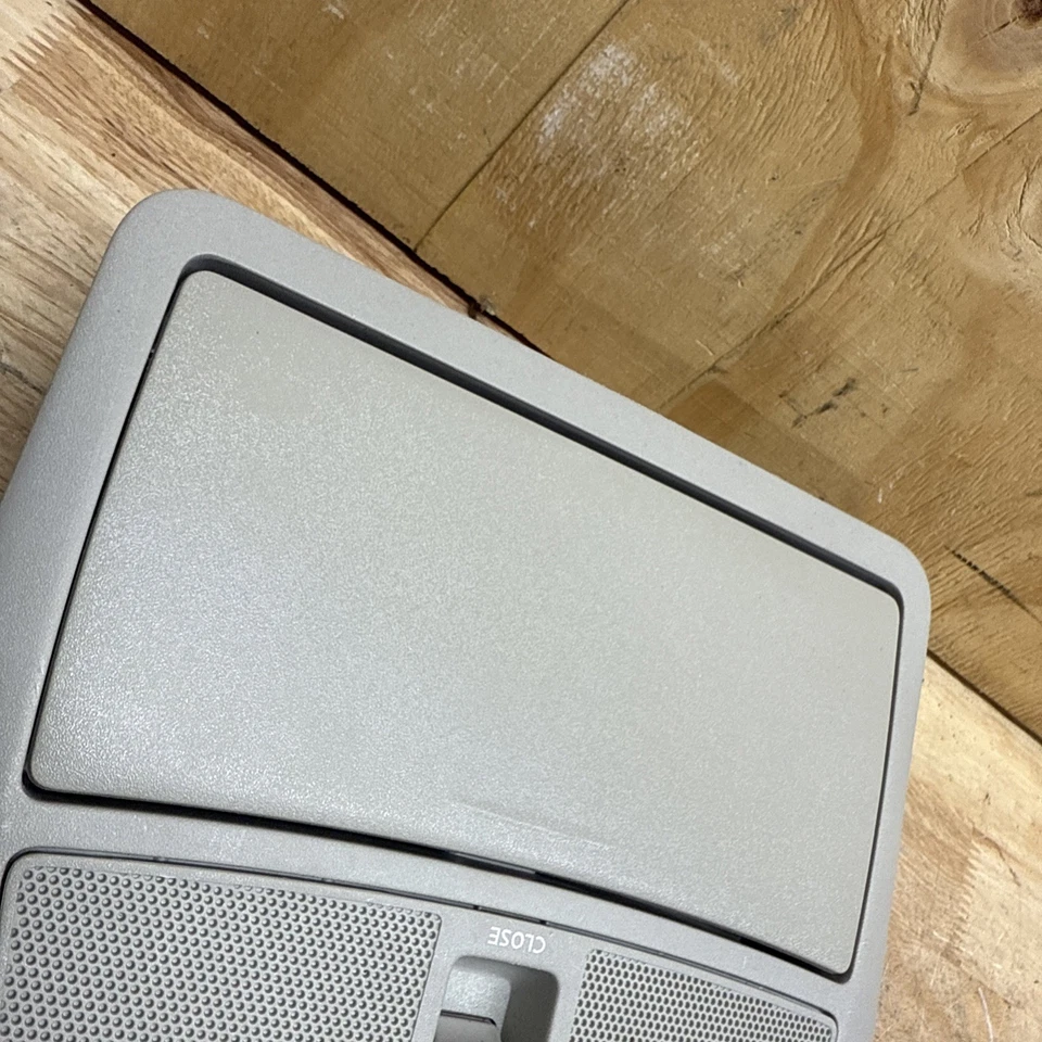 2015-2020 NISSAN MURANO FRONT UPPER OVERHEAD DOME READING MAP LIGHT W/ SUNROOF - Изображение 4 из 4