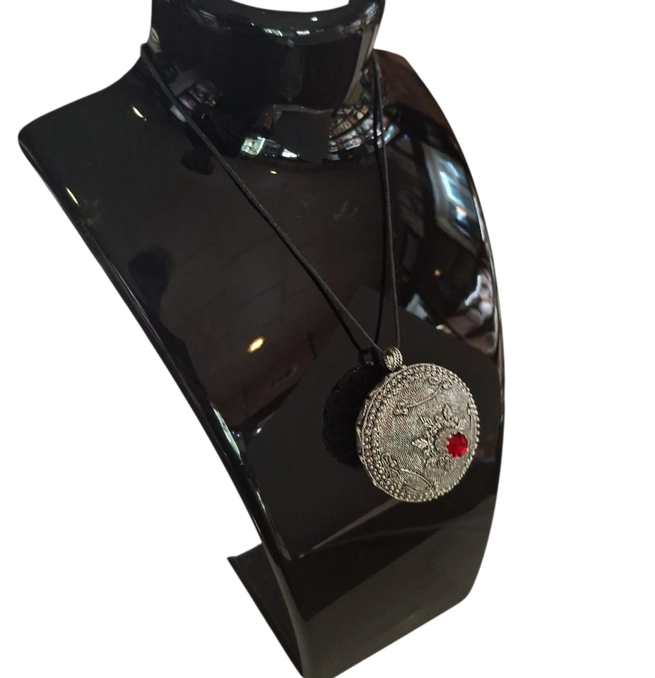 Ciondolo Pendente Bottone Sardo Filigrana in Argento Cristallo rosso Su Buttoni - Immagine 2 di 4