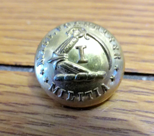 SUPER MASS. VOL. MILITIA  "I" COAT SIZE BUTTON