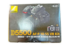 Nikon D5500 DSLR 24.2mp Camera & AF-S 18-55mm II VR Boxed Kit *MINT* Black