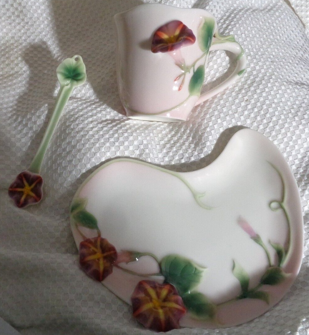 Fromone Chaozhou Ceramics China Artistic Trumpet Creeper Tea Set